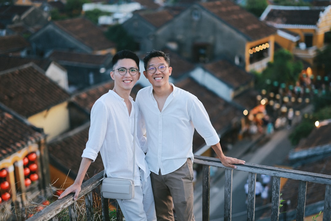 Starting from your identity: Emprende con Orgullo